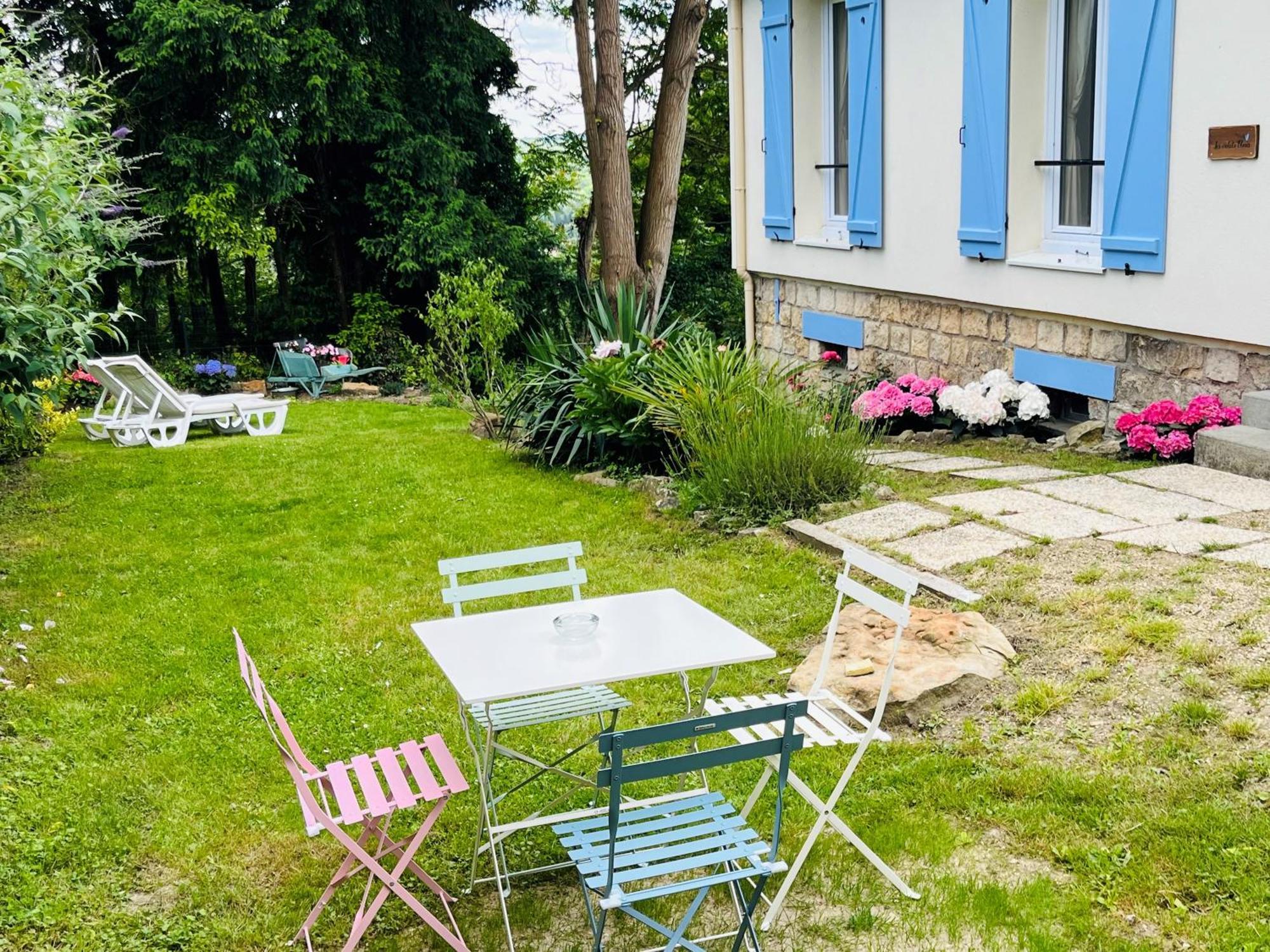 Parmain Les Volets Bleus 빌라 외부 사진